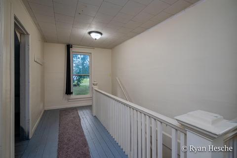 552 Ionia St, Belding, MI 48809 photo 14