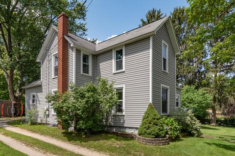 210 N Hooker Ave, Three Rivers, MI 49093 photo 3