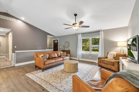 4048 Franklin Rd, Jackson, MI 49203 photo 9