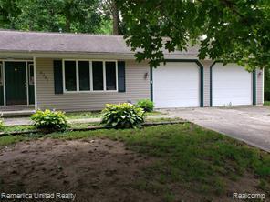 4791 Hooks Mill Rd, Adrian, MI 49221 photo 2