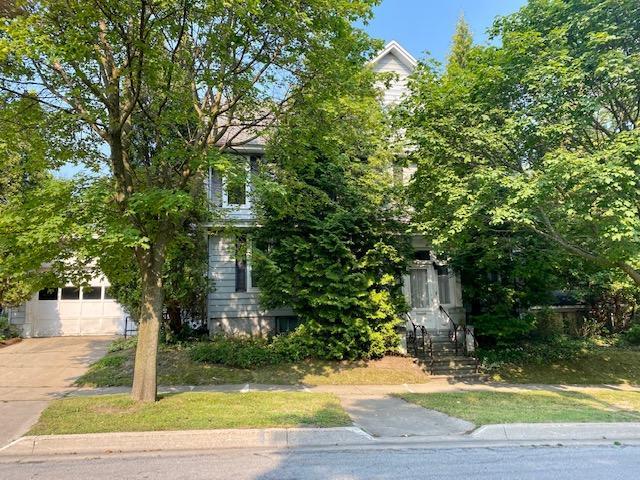  400 Spruce St, Manistee, MI 49660 photo 1