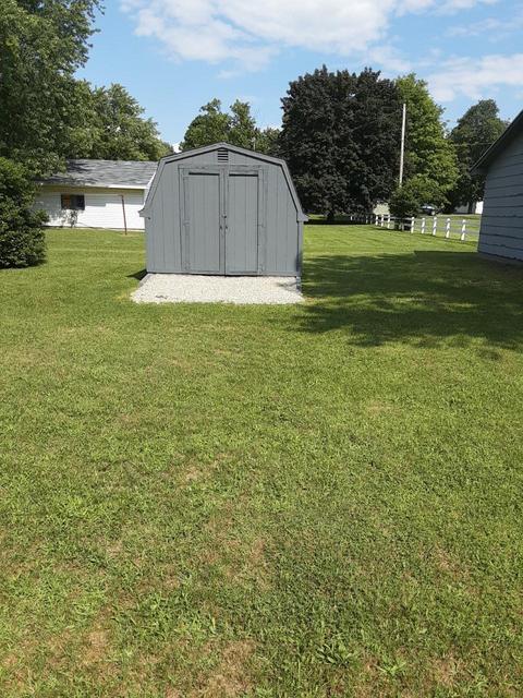 5793 E Riverside Dr, Lyons, MI 48851 photo 5