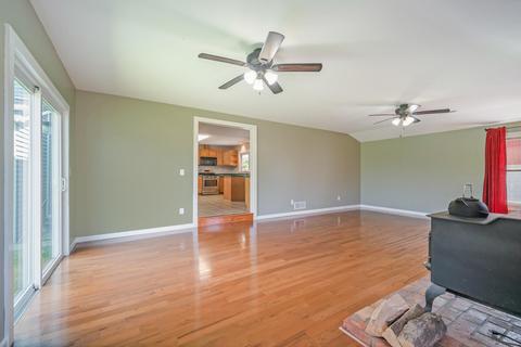 3801 E South St, Jackson, MI 49201 photo 11