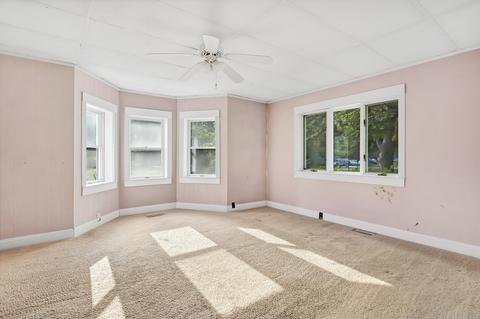 704 Williams St, Belding, MI 48809 photo 7