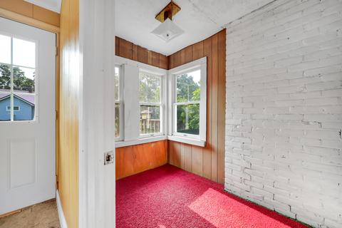 704 Williams St, Belding, MI 48809 photo 18