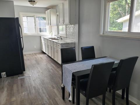 504 Seymour Ave, Jackson, MI 49202 photo 11