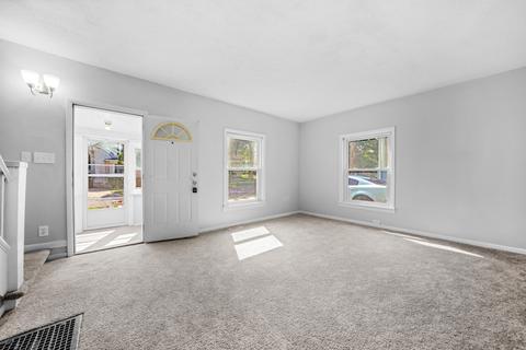 504 Seymour Ave, Jackson, MI 49202 photo 5