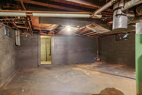 504 Seymour Ave, Jackson, MI 49202 photo 21