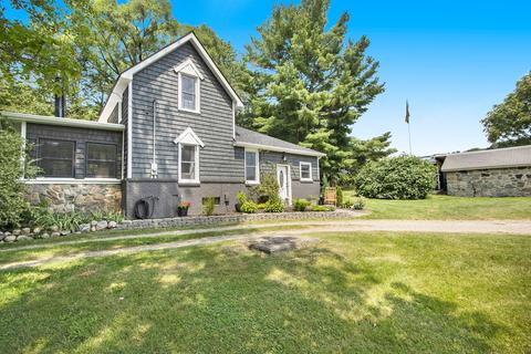 135 2nd St, Plainwell, MI 49080 photo 28