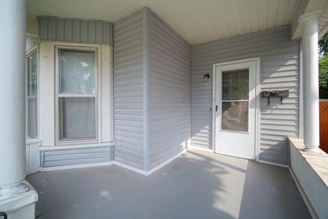 202 E Trail St, Jackson, MI 49201 photo 3
