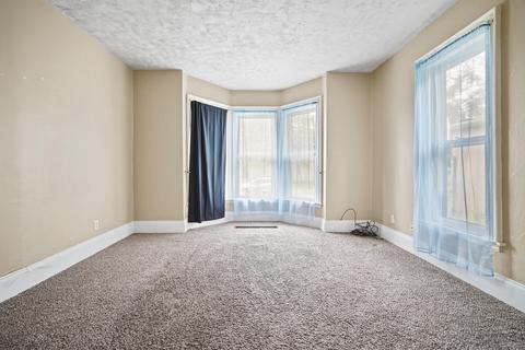 202 E Trail St, Jackson, MI 49201 photo 9