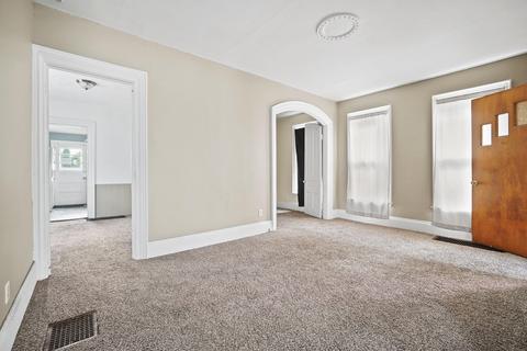 202 E Trail St, Jackson, MI 49201 photo 6