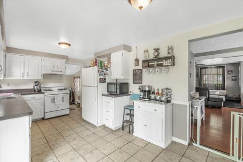 127 E Mill St, Athens, MI 49011 photo 16