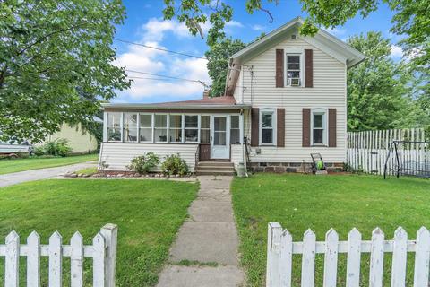 127 E Mill St, Athens, MI 49011 photo 3
