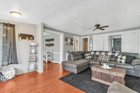 127 E Mill St, Athens, MI 49011 photo 9