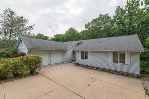 237 Deer Run Dr, Plainwell, MI 49080 photo 60