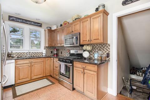 414 E Van Buren St, Gobles, MI 49055 photo 11