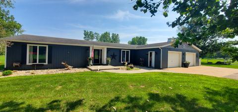 595 11th St, Plainwell, MI 49080 photo 1