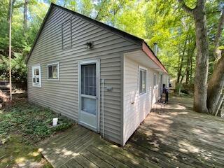 981 Lake Dr, Harrison, MI 48625 photo 1