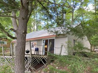 981 Lake Dr, Harrison, MI 48625 photo 5
