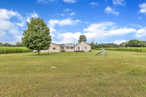 97 S Osborn Rd, Sumner, MI 48889 photo 40