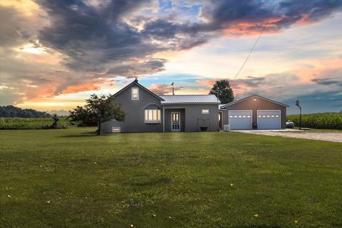 97 S Osborn Rd, Sumner, MI 48889 photo 1