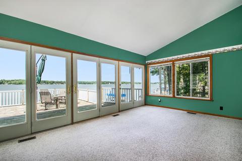 979 E Hess Lake Dr, Grant, MI 49327 photo 8