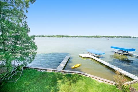979 E Hess Lake Dr, Grant, MI 49327 photo 11