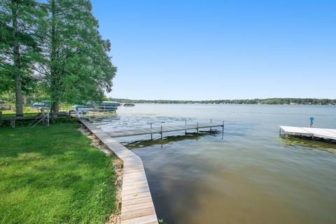 979 E Hess Lake Dr, Grant, MI 49327 photo 15
