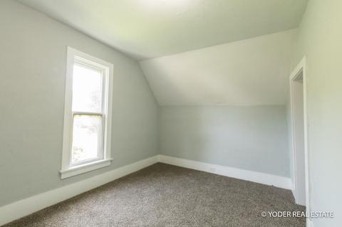 901 S Broas St, Belding, MI 48809 photo 14