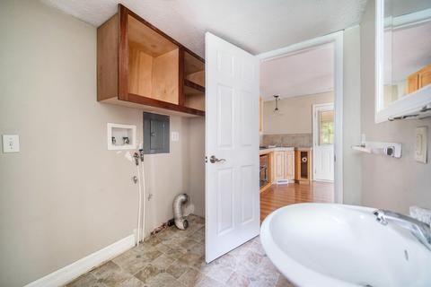 321 E Center St, Concord, MI 49237 photo 14