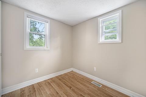 321 E Center St, Concord, MI 49237 photo 17