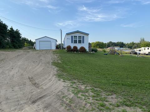 4675 E Pakes Rd, Stanton, MI 48888 photo 24