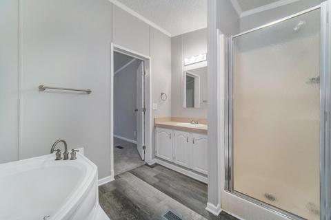 928 Concord Blvd, Jackson, MI 49202 photo 8