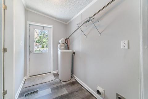 928 Concord Blvd, Jackson, MI 49202 photo 6