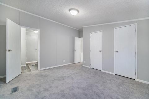 928 Concord Blvd, Jackson, MI 49202 photo 4