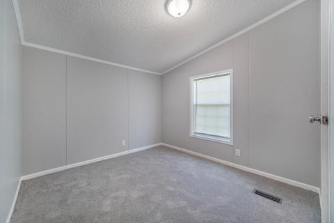 928 Concord Blvd, Jackson, MI 49202 photo 13