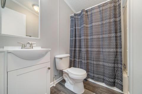 928 Concord Blvd, Jackson, MI 49202 photo 12