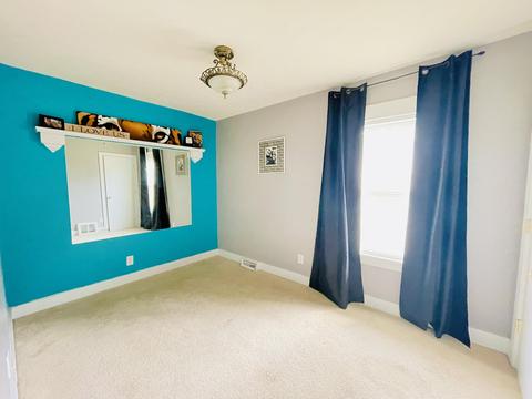 2404 Vining St, Jackson, MI 49203 photo 9