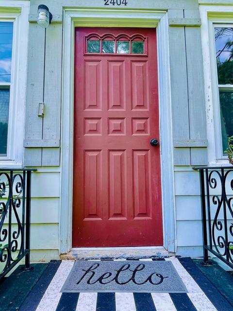 2404 Vining St, Jackson, MI 49203 photo 2