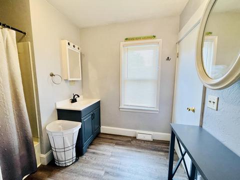 2404 Vining St, Jackson, MI 49203 photo 13