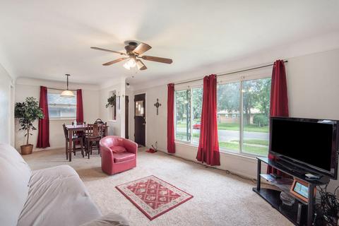 2910 Cherokee Ave, Flint, MI 48507 photo 4