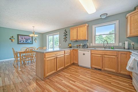 6823 Taylorfield Rd, Jackson, MI 49201 photo 13