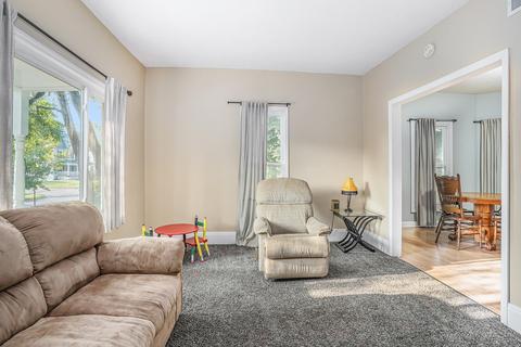 615 S Bridge St, Belding, MI 48809 photo 4