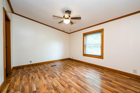 13761 Pardee Rd, Buchanan, MI 49107 photo 9