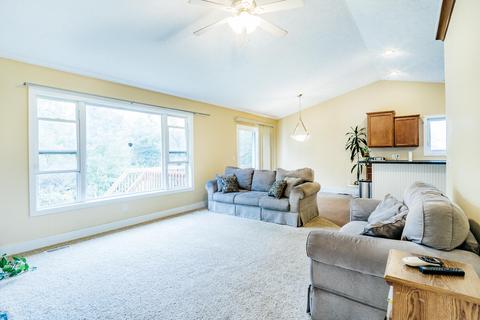 1678 140th Ave, Dorr, MI 49323 photo 6