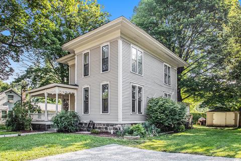 208 S Constantine St, Three Rivers, MI 49093 photo 3