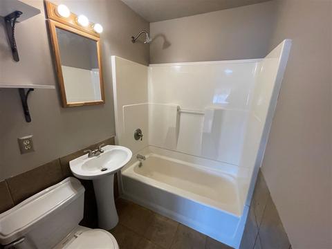 11627 Bunkerhill Rd, Jackson, MI 49201 photo 8