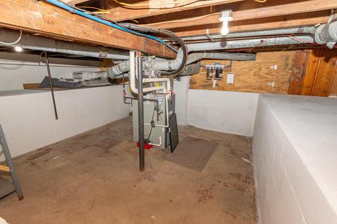 1502 Eagle St, Niles, MI 49120 photo 6