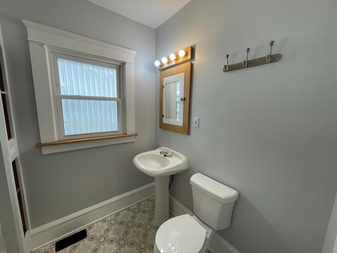 772 Randolph St, Jackson, MI 49203 photo 6